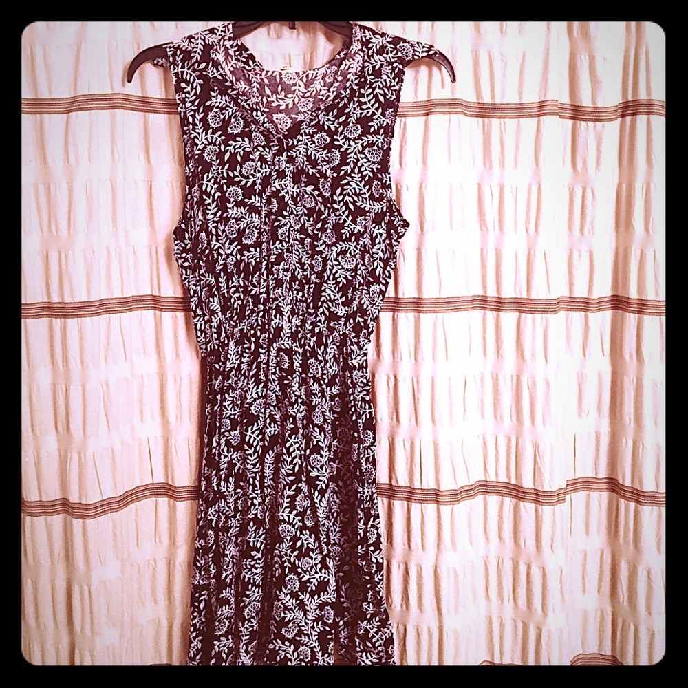 🛍MAKE AN OFFER🛍 NWOT Summer Dress